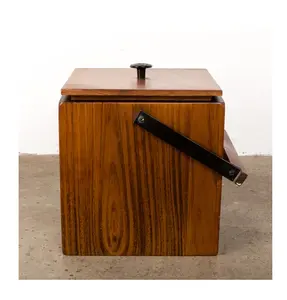 Seau en bois antique Design supérieur Décoratif en forme de carré avec couvercle et poignée en métal Seau à glace en bois - Product Image 1