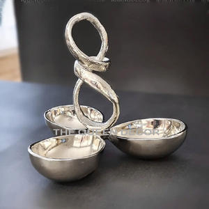 Bol de service en métal en laiton décoratif tendance poli pour chercher à servir de délicieux aliments Dessert hôtel fête de mariage - Product Image 3