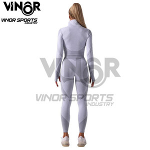Ensembles d'entraînement complets pour femmes, vêtements de sport, tenues de fitness, vêtements de course, tenues de yoga et uniformes scolaires sportifs - Product Image 3