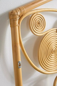 Tête de lit en rotin papillon Décoration de chambre à coucher faite à la main Matériau naturel Fabriqué au Vietnam Mobilier de maison durable Vente en gros - Product Image 2