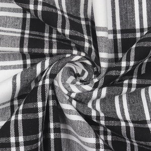 Leading Exporter of Home Textile Products of <b>Table</b> <b>Cloth</b> White and <b>Black</b> Checked 150 X 300 cms 190 Gsm 100% Cottons - Product Image 4