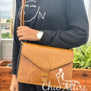 Bolso cruzado de cuero de grano completo hecho a mano de calidad superior, bolso de mujer de cuero genuino Vintage, bolso personalizado de lujo occidental - Product Image 1