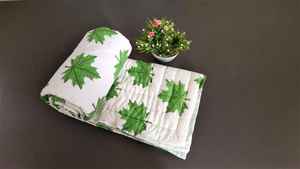 Cobija de Algodón Jaipuri con Estampado Floral, Reversible, para Cama - Product Image 5