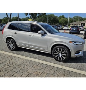 Voiture d'occasion certifiée LHD/RHD Volvo XC90 Plus 7 places AWD 2025 - Product Image 1