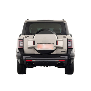 Leopard 8, SUV Eléctrico de Largo Alcance, Tracción en las Cuatro Ruedas, Vehículo de Nueva Energía, Autonomía de 550 km, Listo para Exportar - Product Image 2