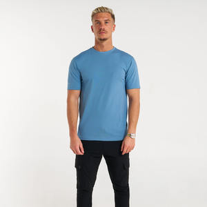 Camisetas de color sólido con logotipo personalizado, camiseta de plan deportivo al por mayor para hombre, camiseta ajustada personalizada para hombre, camiseta de alta calidad Puff - Product Image 3