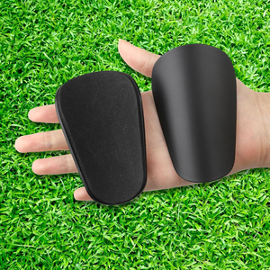 Espinillera de calidad premium hecha a medida del fabricante Espinillera protectora de alta calidad con logotipo personalizado Espinillera deportiva - Product Image 6