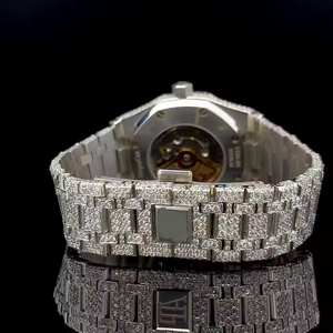 Vente chaude hommes de haute qualité Moissanite diamant en acier inoxydable bande mouvement à Quartz glacé Hip Hop Style verre - Product Image 3