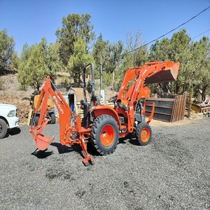 Kubota L3301 de qualité supérieure petit tracteur à vendre acheter livraison rapide abordable fiable tracteur idéal pour les fermes et les champs - Product Image 1