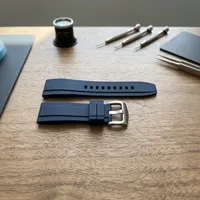 Bracelet de montre connectée unisexe JD410 noir en silicone respirant avec boucle en acier inoxydable, réglable et souple