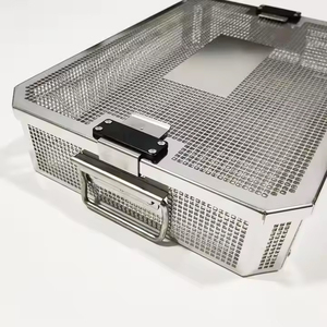 Großhandel seitliche perforierte Körbe Draht basis Mesh Körbe Sterilisation stablett mit Deckel Edelstahl chirurgisches <span class=keywords><strong>Instrument</strong></span>