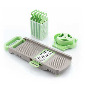 InnovaGoods Mandoline-râpeuse 6 en 1 pour une préparation efficace des légumes à la maison ou en cuisine commerciale - Product Image 2