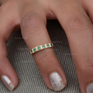 Bague émeraude authentique dernier design Alliance demi-éternité Bague émeraude en or 14 carats pour cadeau réalisable en 10K/18K - Product Image 5