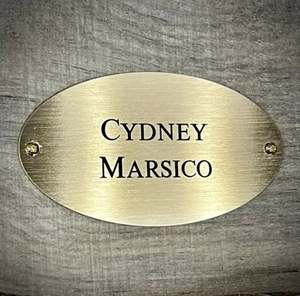 Plaque d'identification en laiton gravé de forme ovale en laiton AK avec trou dans la finition polonaise de qualité supérieure pour la décoration intérieure/décoration de bureau - Product Image 1