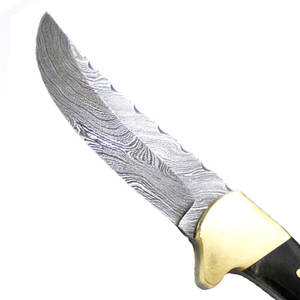 Cuchillo de caza hecho a mano de hoja fija multifuncional de acero de Damasco con mango de madera OEM personalizable - Product Image 2