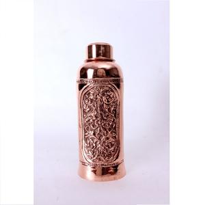 Bouteille d'eau en cuivre élégante, faite à la main, design unique, bouteille d'eau en cuivre de haute qualité pour la maison et les voyages - Product Image 1