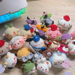 พวงกุญแจรูปนกฮูกโครเชต์ทำด้วยมือตุ๊กตาของเล่นนกสไตล์การ์ตูนสำหรับเด็กและผู้ใหญ่ - Product Image 2