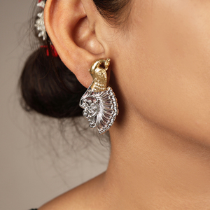 ต่างหูขนนกยูงออกซิไดซ์แบบสองโทนอินเดียเครื่องประดับของขวัญสำหรับเธอและของขวัญสำหรับภรรยาและหญิงสาวเพื่อนงานแต่งงาน - Product Image 5