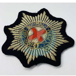 Meilleure vente Design unique Bullion Badges Fabricant pakistanais cuir brodé avec épingle de sûreté pour vêtements - Product Image 2