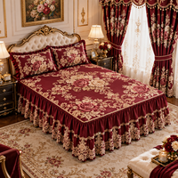 Ensemble de literie de luxe 5 pièces avec jupe de lit, motif floral matelassé à volants et rideaux, personnalisable OEM ODM