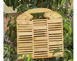 Sac en bambou d'origine du Vietnam avec sac en bambou traditionnel au toucher idéal pour les boutiques de cadeaux de plage d'été et les magasins de villégiature - Product Image 3