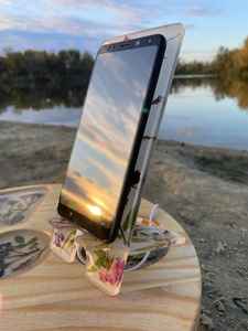 Soporte de Teléfono de Resina Epoxi Hecho a Mano, Estilo Amor, Duradero, Decorativo, para Escritorio, Regalo de Boda para el Hogar - Product Image 2