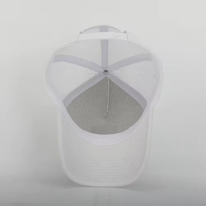 หมวกกีฬาผ้าฝ้ายแบบปรับได้สำหรับผู้ชาย ผ้าเนื้อนุ่ม ใช้งานได้ยาวนาน หมวกกีฬาผ้าฝ้ายลำลองสำหรับผู้ชาย ผ้าคุณภาพสูง ดีไซน์ทันสมัย - Product Image 5