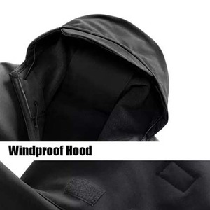 Diseño de logotipo personalizado Venta caliente Custom High Street Nuevo estilo Cómodo Color negro Cremallera Chaqueta Softshell para hombres - Product Image 4