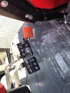 Tractor de orugas Massey Ferguson 2625 de 75 CV usado del año 2008 |   Tractor Agrícola Diésel con Ruedas |   Uso Agrícola - Product Image 5