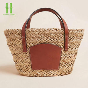 Natural Seagrass <b>Storage</b> <b>Basket</b> Home Decorative <b>Basket</b> Outdoor Picnic <b>Basket</b> Christmas Decorations Gifts OEM Made In Vietnam - Product Image 1