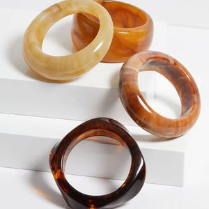 REFER Bijoux Résine Acrylique Bracelet Bracelet Exagéré Éblouissant Multicolore Large Irrégulier Carré Acrylique Bracelets pour - Product Image 1