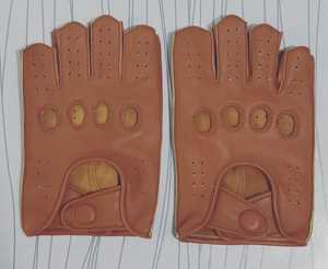 Guantes Personalizables de Medio Dedo con Características Transpirables, Hechos de Cuero, Goma, Silicona y Microfibra, con Logotipo Personalizable - Product Image 2