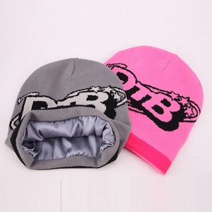 Fabricant quantité minimale de commande bas Bonnets personnalisés avec logo jacquard personnalisé et intérieur doublé en satin entièrement personnalisés - Product Image 2