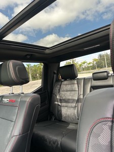 TO-YO-TA TU-ND-RA CR-EW-MAX TRD PRO 2025 EN EXCELLENT ÉTAT, TOIT PANORAMIQUE, TRANSMISSION AUTOMATIQUE - Product Image 4