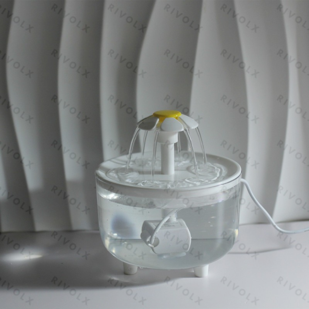 เครื่องจ่ายน้ำสัตว์เลี้ยงขนาดเล็กฝาสีขาวลายดอกไม้