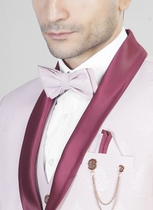 Costume Homme 5 Pièces de Qualité Exceptionnelle, Élégant, Bleu Marine et Rose, pour Mariages, Affaires et Occasions Formelles, Disponible pour l'Exportation - Product Image 4