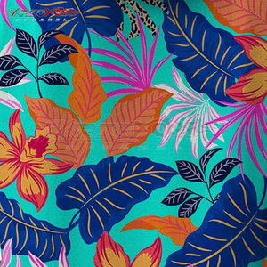 เสื้อฮู้ดกีฬาผู้หญิงสั่งทำพิเศษ ระบายอากาศได้ดี น้ำหนักเบา พิมพ์ลายแบบซับลิเมชั่นเต็มตัว เสื้อฮู้ดสำหรับกีฬาฤดูหนาว รับผลิตแบบ OEM - Product Image 6