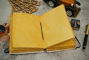 Grimoire Journal Triple Moon Goddess Journal Blank hechizo bruja libro de sombras Regalos para él y ella - Product Image 4