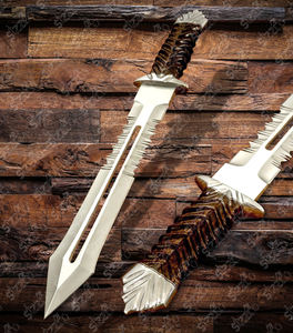 Cuchillo Bowie de Caza y Camping de Hoja Fija de Acero D2 Hecho a Mano con Funda de Cuero y Madera Forjada, Regalo Ideal para Él - Product Image 1