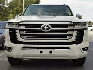 Para LandCruiser 300 VX 2022 4.0P Blanco RWD ACC Tela SUV Oscuro - Product Image 2