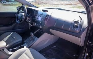 Occasion 2016 pour Forte LX SUV Conduite à gauche Sièges en cuir Pneus R17 - Product Image 4