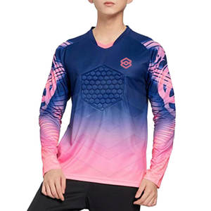 Diseña tu propia camiseta de fútbol Goal Keeper de sublimación con equipo personalizado de poliéster 100% de alta calidad pedidos a granel hechos en Pakistán - Product Image 2