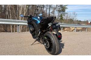Motocicleta Deportiva Supercharged 2026 con ABS - Product Image 3