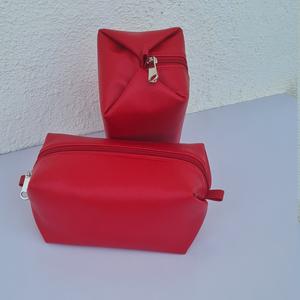 Pochette de maquillage de voyage en cuir véritable durable de luxe avec fermeture à glissière sac cosmétique personnalisable pour le stockage et l'organisation - Product Image 4
