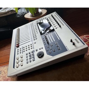 Mezclador de Audio Digital Profesional Yamaha AW2400, Mezclador Digital de Grado Profesional para Sonido en Vivo, Refuerzo de Sonido y Estudios de Grabación - Product Image 4