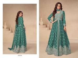 Costume indien traditionnel Salwar Kameez de meilleure qualité pour mariage et fête avec tissu de qualité supérieure au prix de gros - Product Image 4