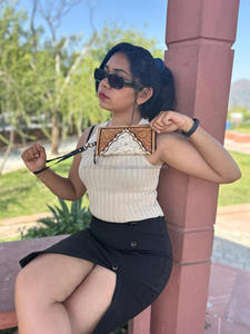 Style occidental cheveux sur peau brun usiné fourrure cuir bracelet pochette femmes conçu sac à main vente chaude en cuir usiné fermeture éclair Walle - Product Image 2