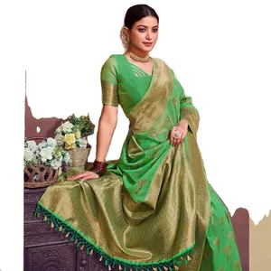 Ultima collezione primaverile di prodotti indiani in stile islamico leggero da indossare con usura regolare per sari da donna con camicetta per Online