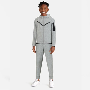 Conjunto Deportivo de Dos Piezas para Niños, Chaqueta con Capucha y Cordón Ajustable, Resistente al Viento, de Forro Polar, para Niños y Niñas, Personalizable - Product Image 6