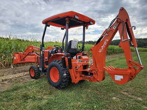 รถตักล้อยาง Kubota B26 ปี 2024 ใหม่ พร้อมชุดตักหน้า อะไหล่ KYB รับน้ำหนักได้สูง ขาย - Product Image 4